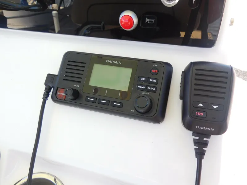 Slide: The Image of Sportsman Masters 227 Bay Boat 2019 - 21