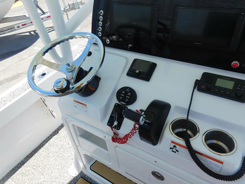 Slide: The Image of Sportsman Masters 227 Bay Boat 2019 - 23