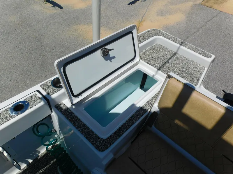 Slide: The Image of Sportsman Masters 227 Bay Boat 2019 - 31