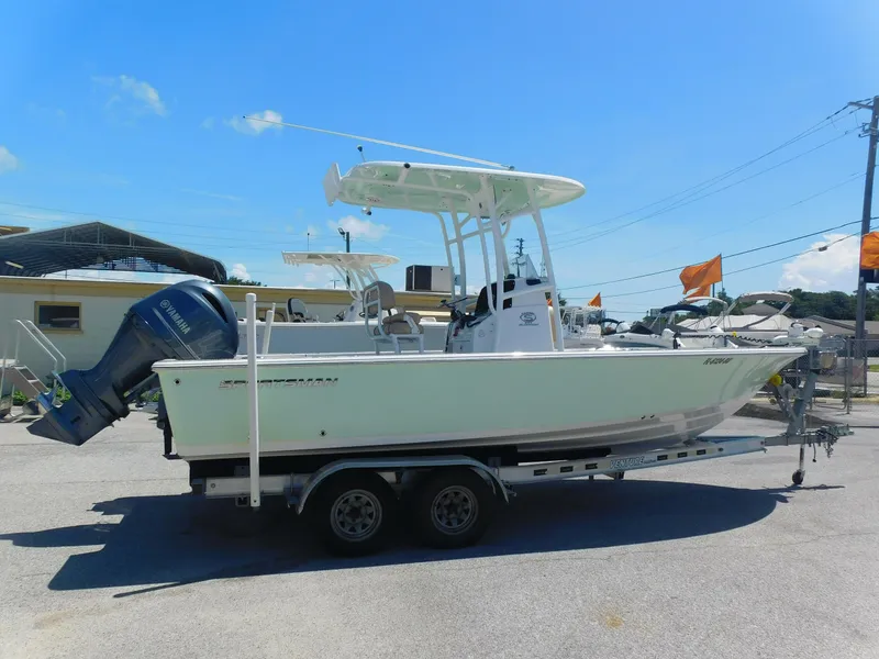 Slide: The Image of Sportsman Masters 227 Bay Boat 2019 - 4