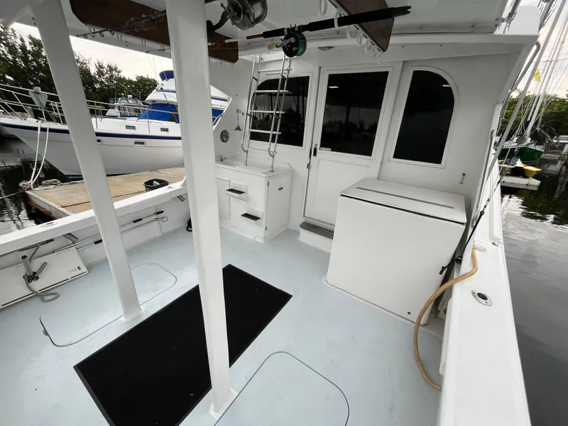 Slide: The Image of Post 43 Sport Fisher 1986 - 82