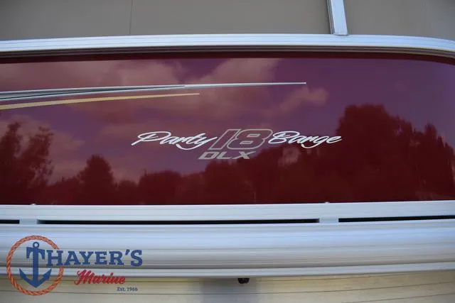 Slide: The Image of Sun Tracker Party Barge 18 DLX 2025 - 5