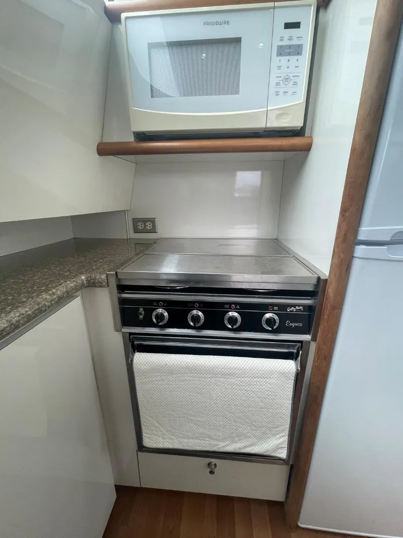 Slide: The Image of Maxum 4600 Custom SCB 1997 - 51