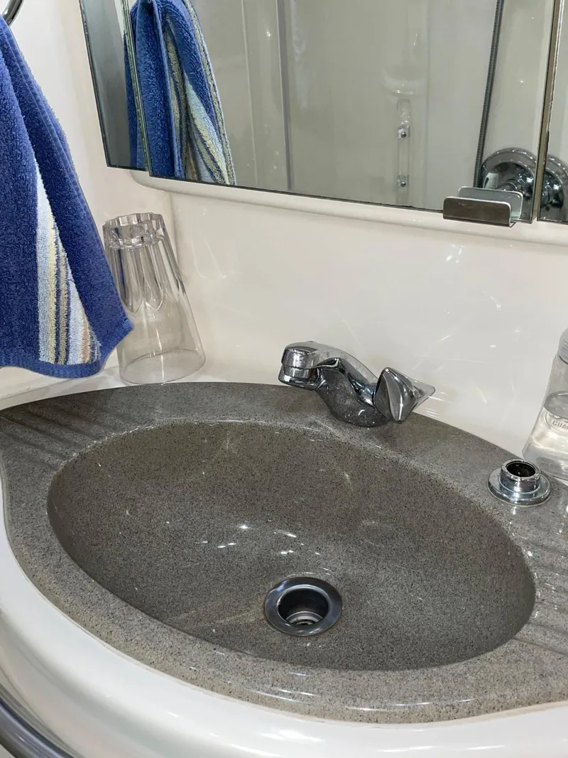 Slide: The Image of Maxum 4600 Custom SCB 1997 - 66