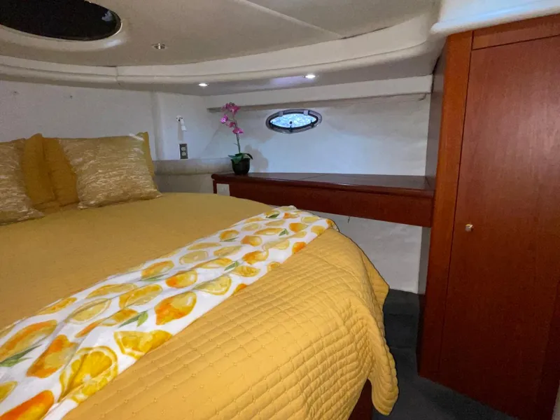 Slide: The Image of Maxum 4600 Custom SCB 1997 - 70