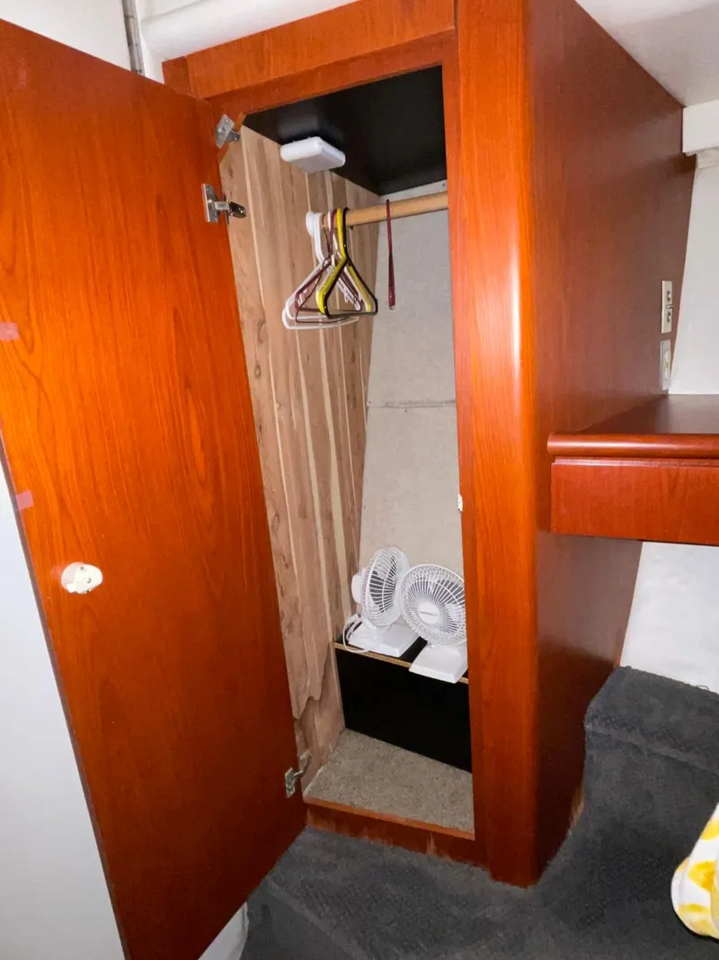 Slide: The Image of Maxum 4600 Custom SCB 1997 - 73