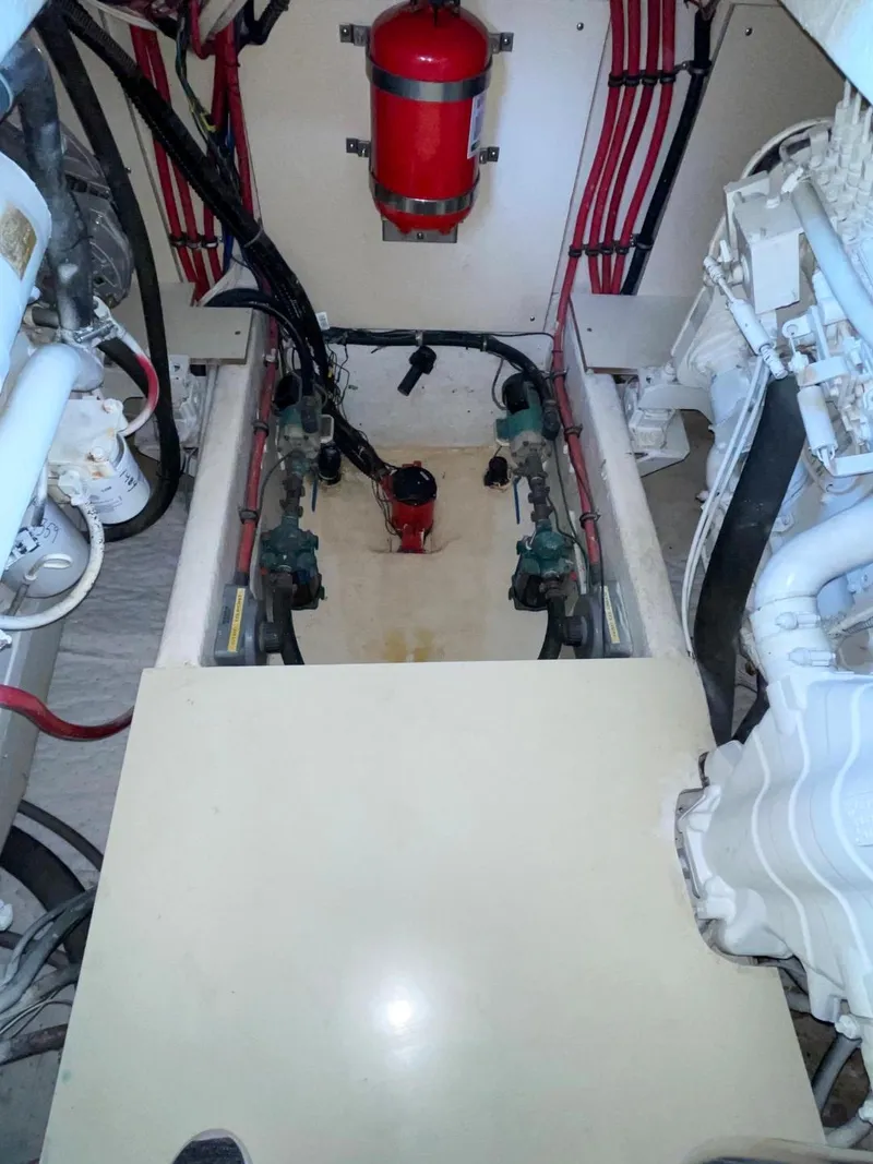 Slide: The Image of Maxum 4600 Custom SCB 1997 - 78