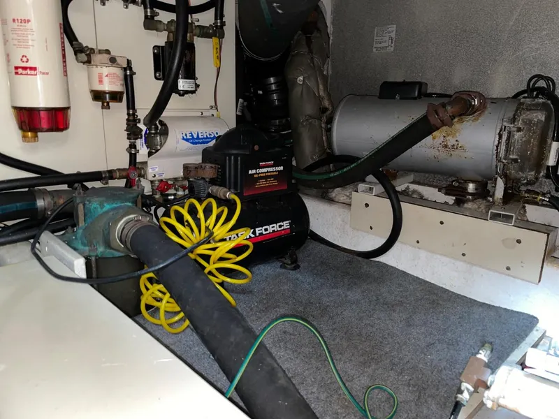 Slide: The Image of Maxum 4600 Custom SCB 1997 - 85