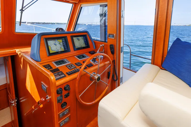 Slide: The Image of Grand Banks 43 Europa 2014 - 68