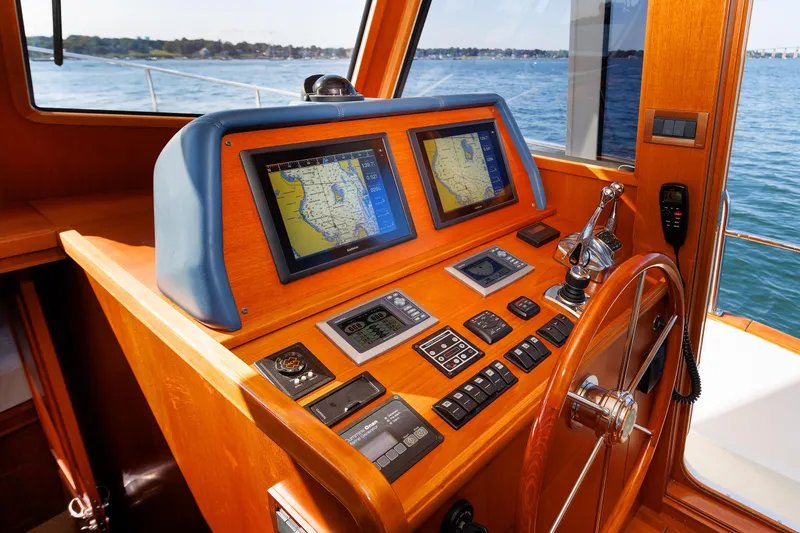 Slide: The Image of Grand Banks 43 Europa 2014 - 69