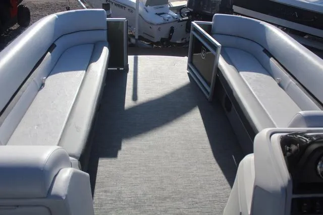 Slide: The Image of Godfrey Sweetwater 2486 C 2025 - 5