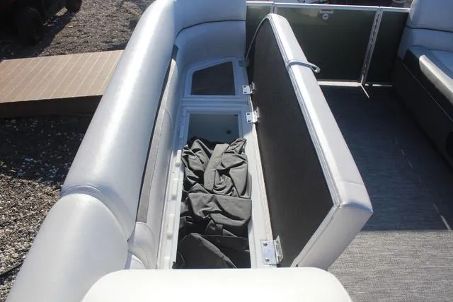 Slide: The Image of Godfrey Sweetwater 2486 C 2025 - 9