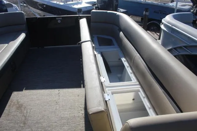 Slide: The Image of Godfrey Sweetwater 2486 SFL 2025 - 11