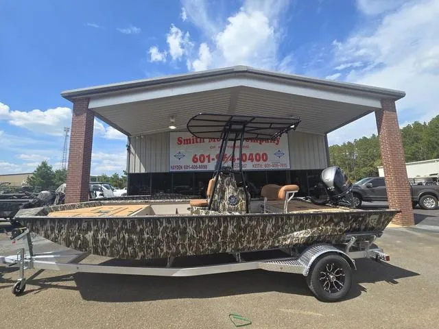 The Image of Avid 20 Rogue 2026 - 1