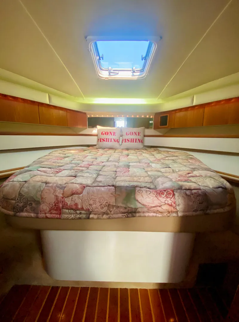 Slide: The Image of Tiara 43 Open 1999 - 53