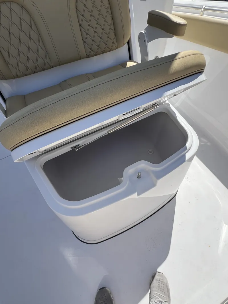 Slide: The Image of Sportsman Open 322 Center Console 2025 - 11