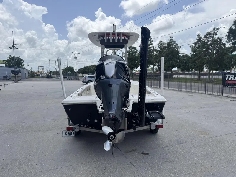 Slide: The Image of Key West 230 Bay Reef 2022 - 14