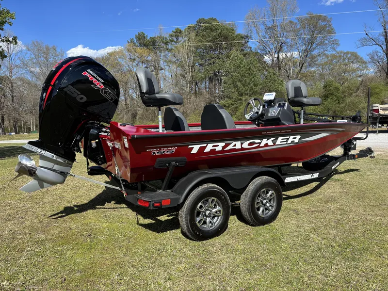 Slide: The Image of Tracker Pro Team 195 TXW Tournament Edition 2025 - 10