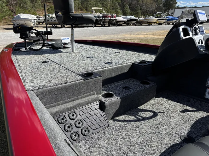 Slide: The Image of Tracker Pro Team 195 TXW Tournament Edition 2025 - 8