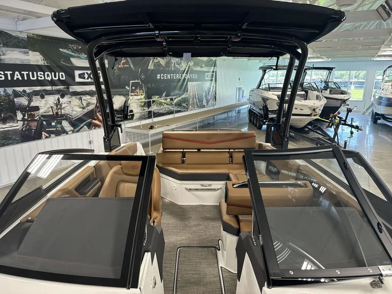 Slide: The Image of Cobalt R4 Surf 2025 - 12