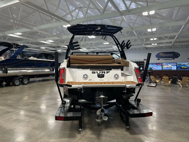 Slide: The Image of Cobalt R4 Surf 2025 - 6