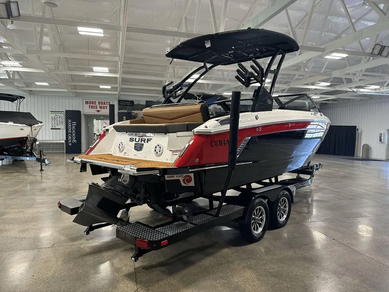 Slide: The Image of Cobalt R4 Surf 2025 - 7