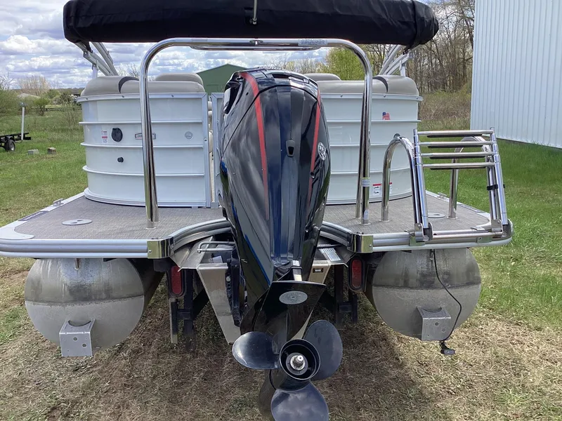 Slide: The Image of 2018 Berkshire 23RFX STS 2.0 pontoon boat with outboard motor, rear view. - 5