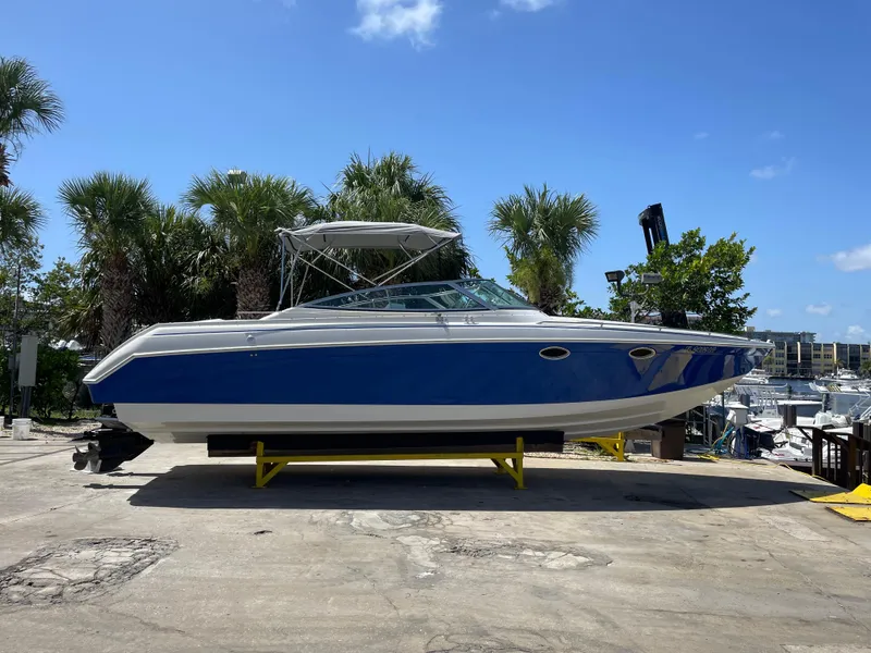 Slide: The Image of Formula 330 Sun Sport 2000 - 1