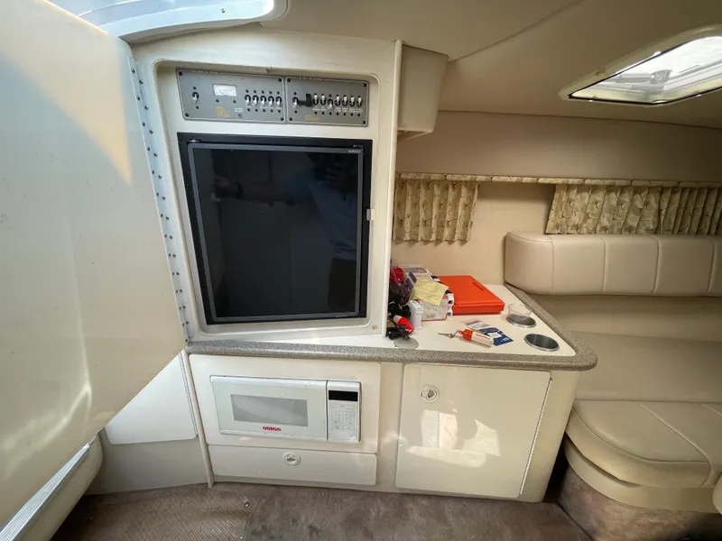 Slide: The Image of Formula 330 Sun Sport 2000 - 11