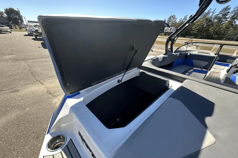 Slide: The Image of Moomba Max 2019 - 116