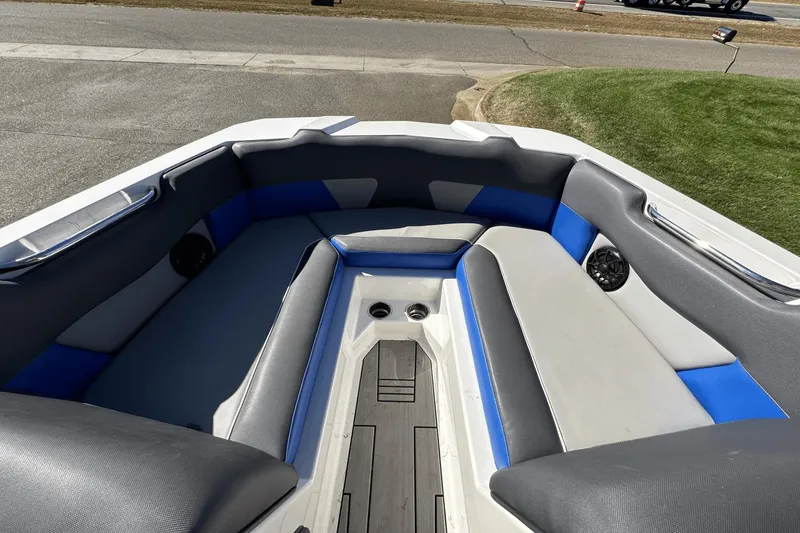 Slide: The Image of Moomba Max 2019 - 164
