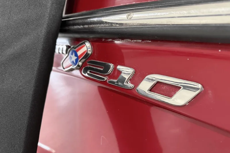 Slide: The Image of Nautique Super Air Nautique 210 Team 2009 - 22
