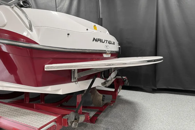 Slide: The Image of Nautique Super Air Nautique 210 Team 2009 - 25