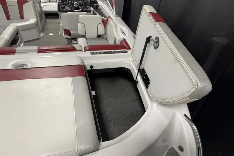 Slide: The Image of Nautique Super Air Nautique 210 Team 2009 - 35