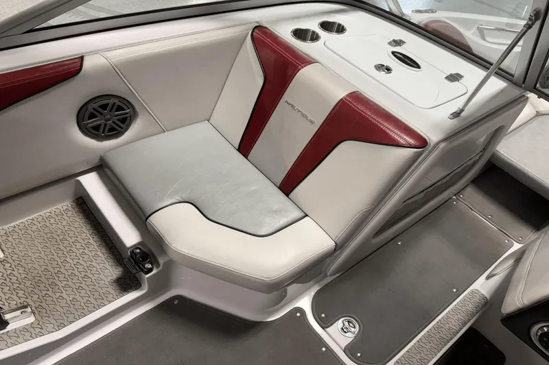Slide: The Image of Nautique Super Air Nautique 210 Team 2009 - 63
