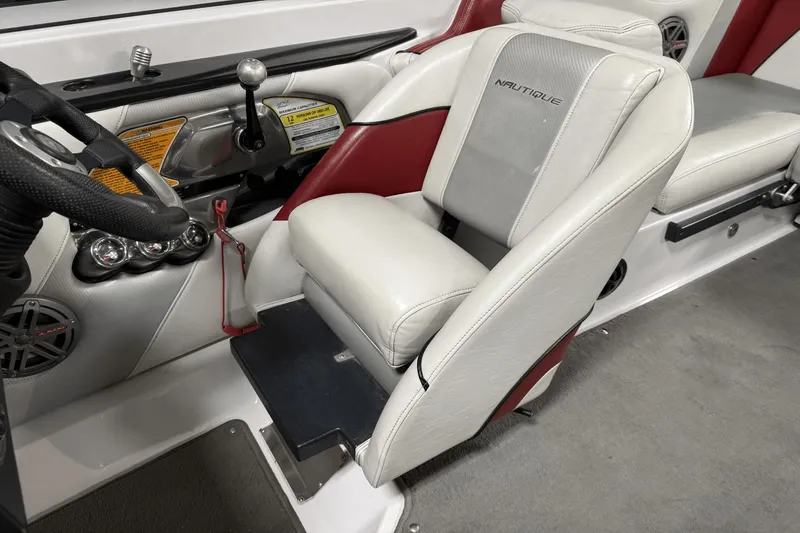 Slide: The Image of Nautique Super Air Nautique 210 Team 2009 - 78