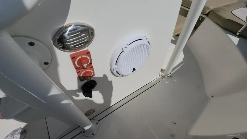 Slide: The Image of Key West 244 Center Console 2019 - 90