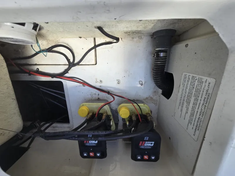 Slide: The Image of Bayliner Trophy T20CC 2022 - 60