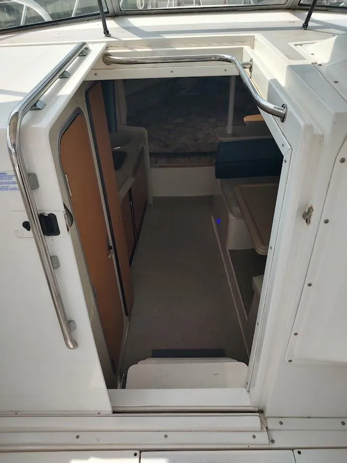 Slide: The Image of Wellcraft 330 Coastal 1997 - 43