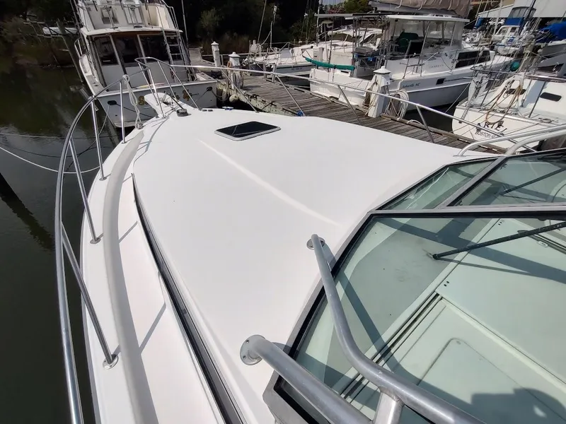 Slide: The Image of Wellcraft 330 Coastal 1997 - 5