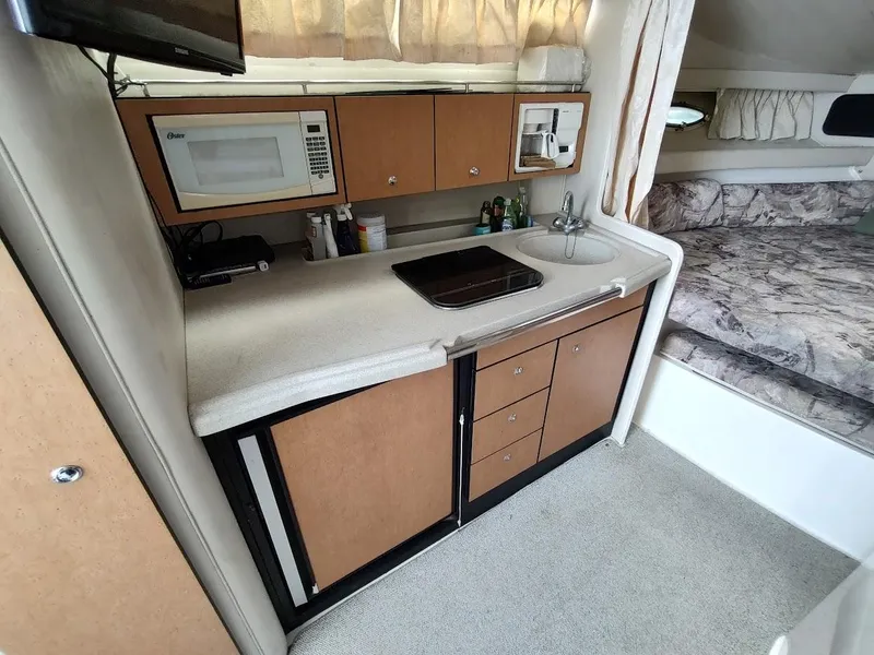 Slide: The Image of Wellcraft 330 Coastal 1997 - 55