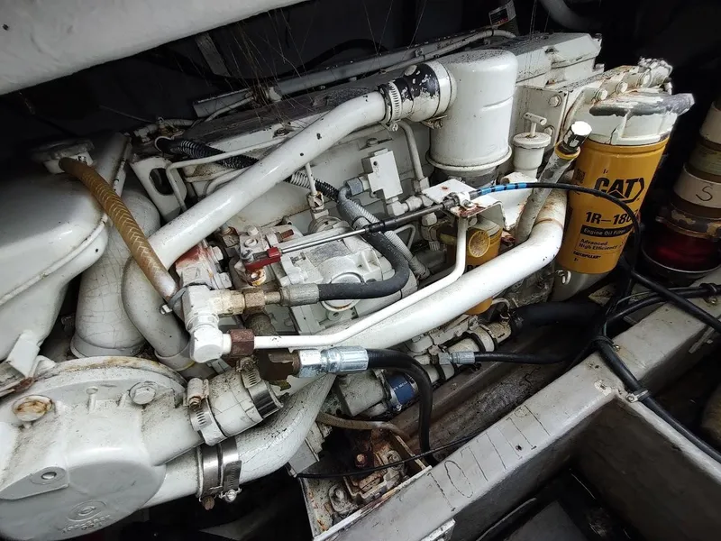 Slide: The Image of Wellcraft 330 Coastal 1997 - 92