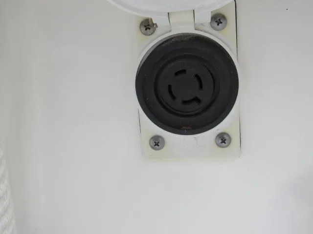 Slide: The Image of Boston Whaler 32 Outrage Cuddy 2006 - 13