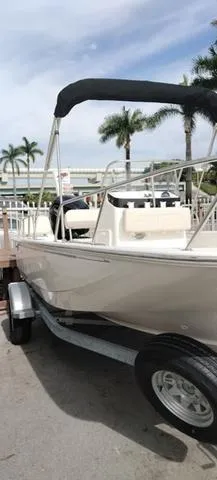 Slide: The Image of Boston Whaler 170 Montauk 2024 - 20