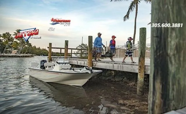 Slide: The Image of Boston Whaler 170 Montauk 2024 - 28