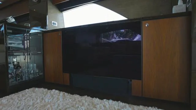 Slide: The Image of Fairline Squadron 2014 - 15