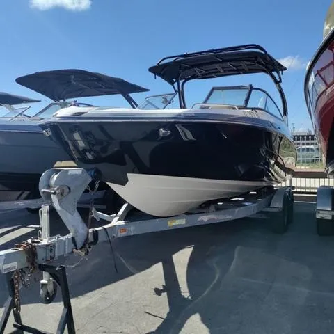 Slide: The Image of Yamaha 242LTD-SE 2016 - 17