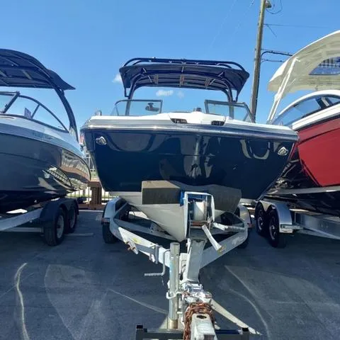 Slide: The Image of Yamaha 242LTD-SE 2016 - 18