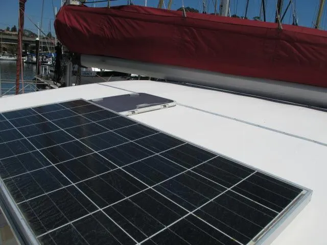 Slide: The Image of Solar panel on 2000 Alliaura Privilege 37 catamaran deck in marina. - 39