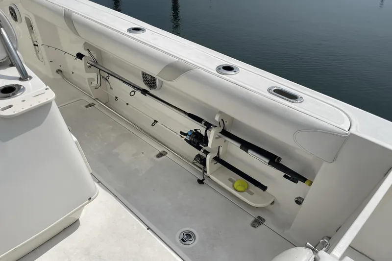 Slide: The Image of Boston Whaler 240 Outrage 2008 - 11